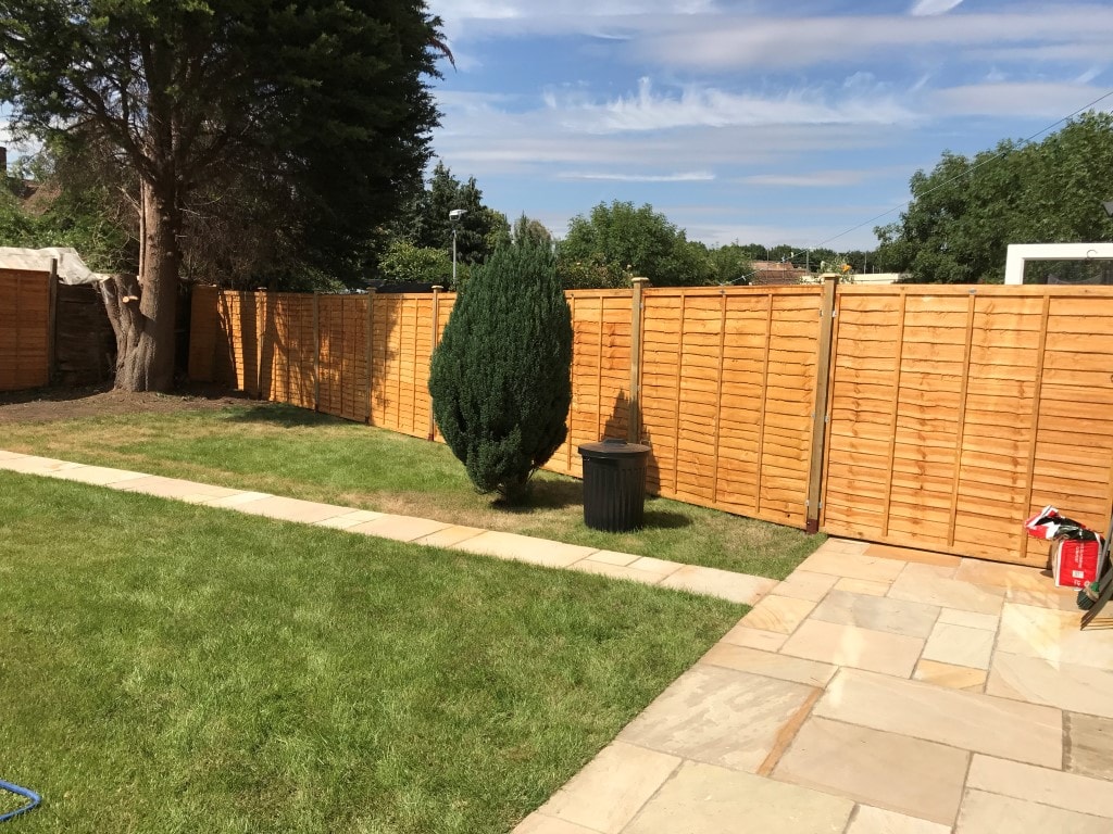 Fencing in Shepherds Bush W12